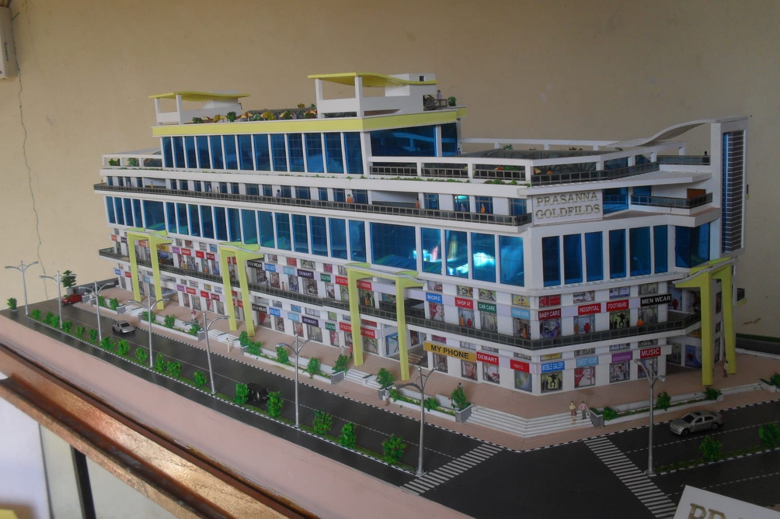 Prasanna Goldfield Mall, Spine Road, Moshi, Pune